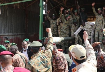 قائد في الجيش السوداني: سيتم تشكيل حكومة كفاءات حرة