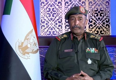 البرهان: نعلن حالة الطوارئ وحل الحكومة ومجلس السيادة