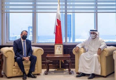 معالي وزير المالية والاقتصاد الوطني يستقبل سعادة الدكتور ليام فوكس عضو البرلمان البريطاني