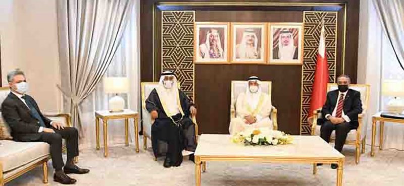 رئيس مجلس الشورى يبحث آفاق التعاون مع وزيرَي "الأشغال" و "شؤون المجلسين"