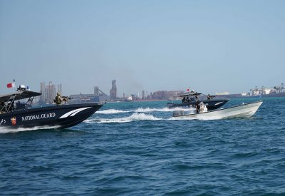 الحرس الوطني يجري التمرين البحري (كفاح/ ١) لمكافحة الإرهاب وحماية المنشآت النفطية في الساحل الشرقي للمملكة