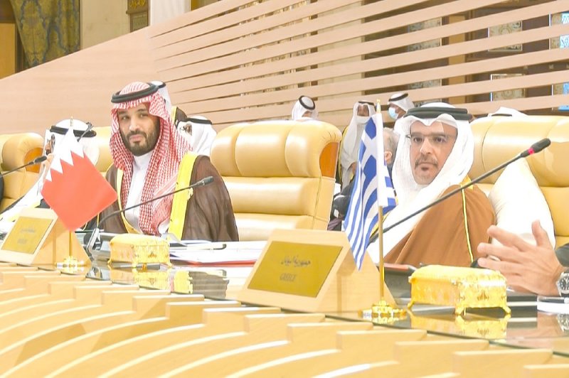 سمو ولي العهد رئيس الوزراء يؤكد أهمية المبادرات السعودية الهادفة لحماية البيئة