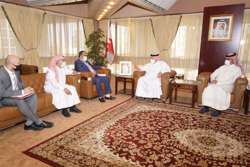 وزير العدل: المحامين شركاء في التطوير العدلي 