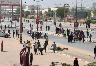 المبعوث الأممي بالسودان: بحثت والبرهان استعادة الشراكة