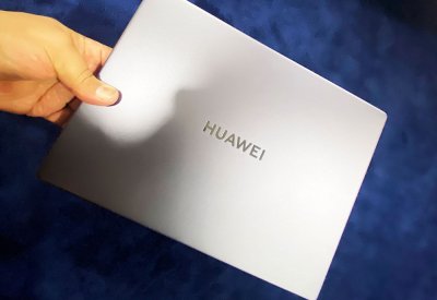 Huawi Matebook 14..  بشاشة مذهلة وتصميم وأداء لائق وسريع