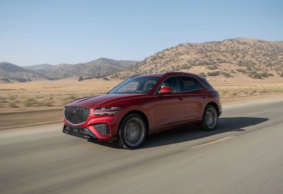 جينيسيس GV70" تفوز بلقب أفضل سيارة لهذا العام