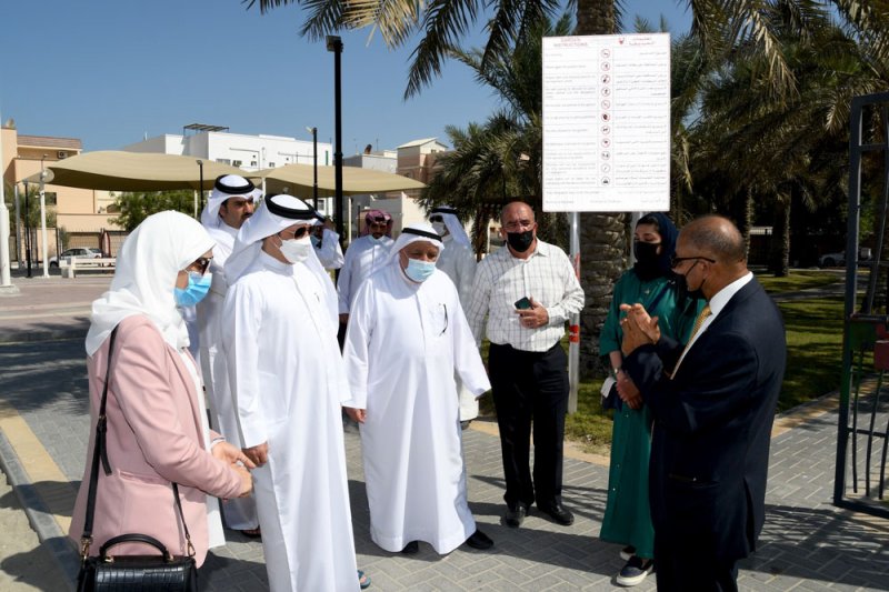 نائب محافظ المحرق يتفقد المرافق والمنتزهات بالمحافظة ويشيد بجهود بلدية المحرق ومجلس المحرق البلدي