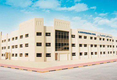مدرسة النور العالمية تحتفي بنتائجها المميزة في امتحانات "الشهادة الثانوية العامة البريطانية العالمية كامبردج"