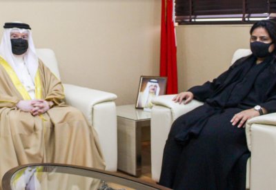 الأمين العام لمجلس التعليم العالي تستقبل سفير مملكة البحرين لدى جمهورية السودان