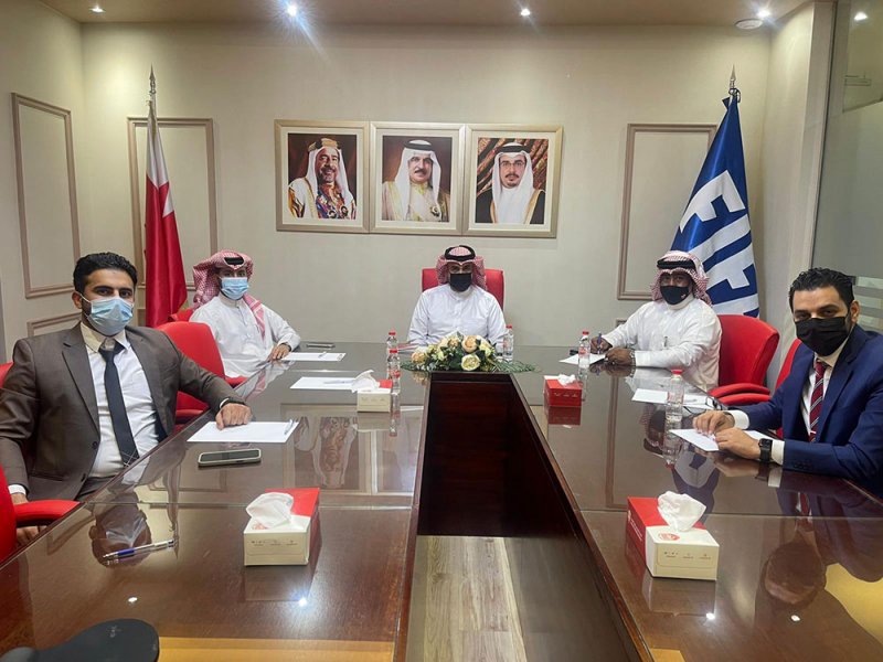 لجنة الرقابة والحوكمة بالاتحاد البحريني لكرة القدم تعقد اجتماعها الأول