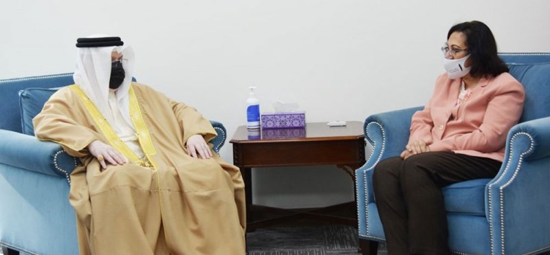 وزيرة الصحة تستقبل سفير البحرين لدى السودان