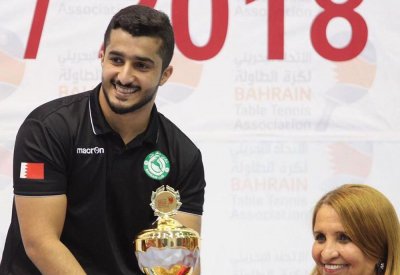نجم الطاولة راشد سند "معلق".. ويناشد خالد بن حمد بالتدخل