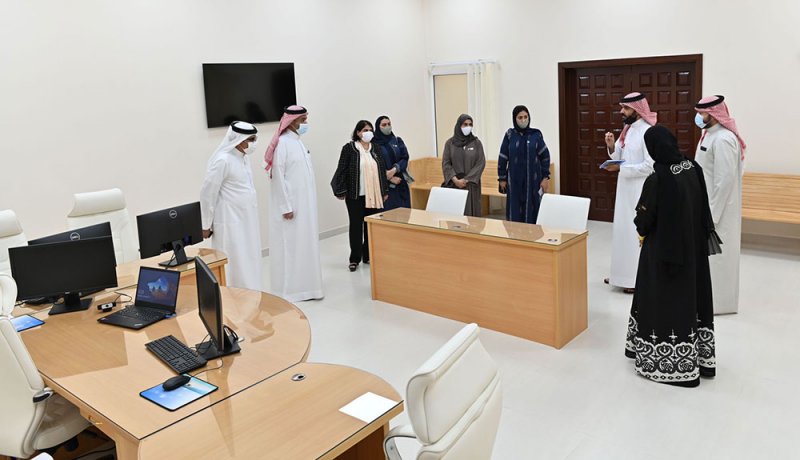 مركز دعم المرأة يقوم بزيارة ميدانية لمقر محاكم العدالة الإصلاحية
