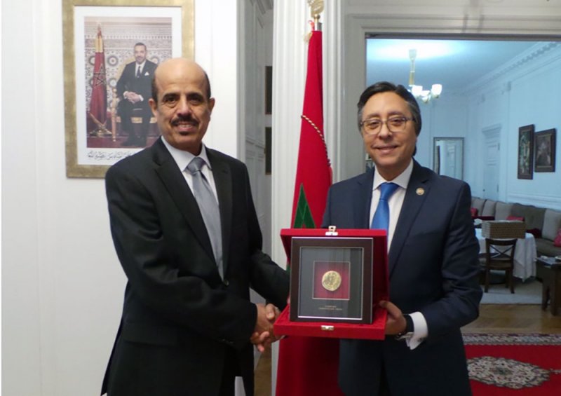 وزير التربية يجتمع مع المندوب الدائم للمملكة المغربية لدى اليونسكو