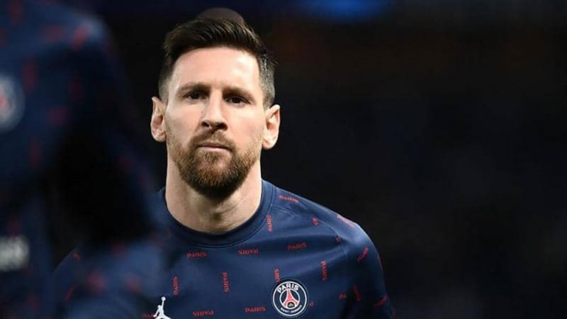 ميسي يعاني في باريس.. "اللعنة" لا تزال تلاحقه