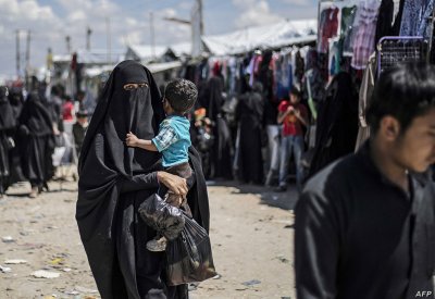 مخيم الهول في شمال شرق سوريا حاضنة لجيل جديد من "الجهاديين"