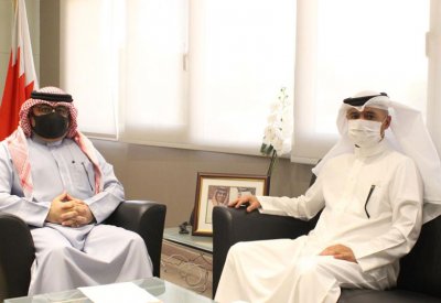 المدير العام لشئون المدارس يستقبل المحامي العام الأول مساعد النائب العام