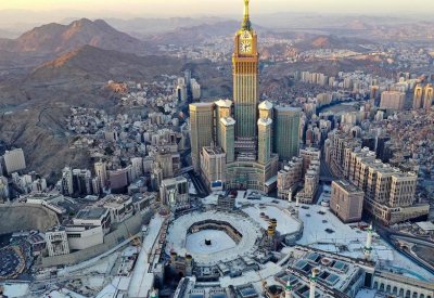 السماح لغير السعوديين بالاشتراك في الصناديق العقارية المستثمرة في مكة والمدينة