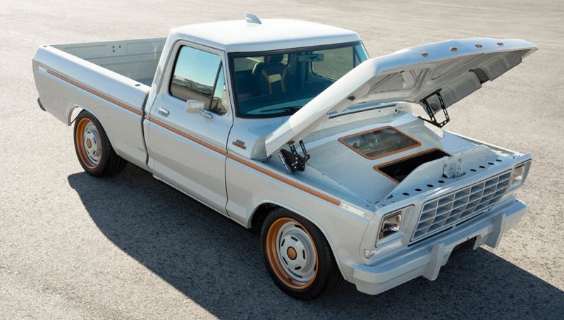 فورد تكشف عن الاختبارية F-100 Eluminator