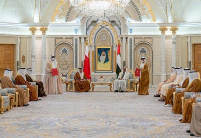 وزير المواصلات والاتصالات يوقع اتفاقيتان في مجال النقل والمواصلات والقطاع اللوجيستي في دولة الامارات العربية المتحدة
