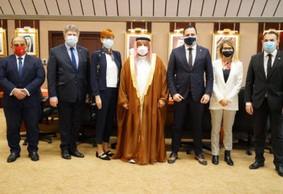 وزير العدل يستقبل مجموعة أصدقاء مملكة البحرين في البرلمان الأوروبي