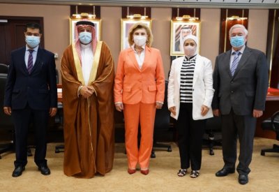 وزير العدل يستقبل وفدًا من المفوضية العليا لحقوق الإنسان في روسيا الاتحادية