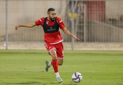 الأحمر يواصل الإعداد لودية المغرب