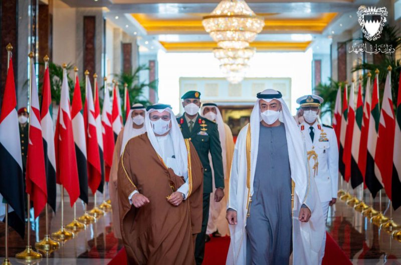 سمو ولي العهد رئيس مجلس الوزراء يصل إلى دولة الإمارات العربية المتحدة الشقيقة في زيارة رسمية