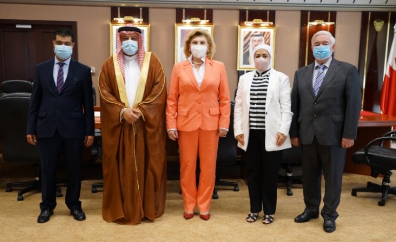 وزير العدل يستقبل وفدًا من المفوضية العليا لحقوق الإنسان في روسيا الاتحادية