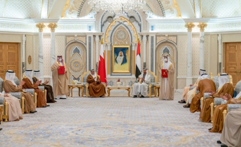 مملكة البحرين ودولة الإمارات العربية المتحدة توقعان مذكرة تفاهم بشأن الأمن السيبراني