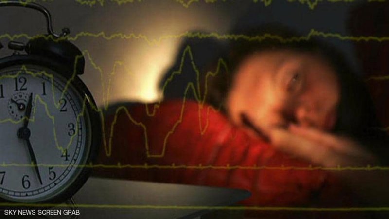 لا قبلها ولا بعدها.. ساعة واحدة مناسبة للنوم ليلا