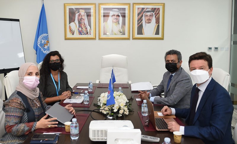 مدير عام المجلس الدولي للمطارات لمنطقة آسيا يلتقي ممثل مكتب منظمة الصحة العالمية في البحرين