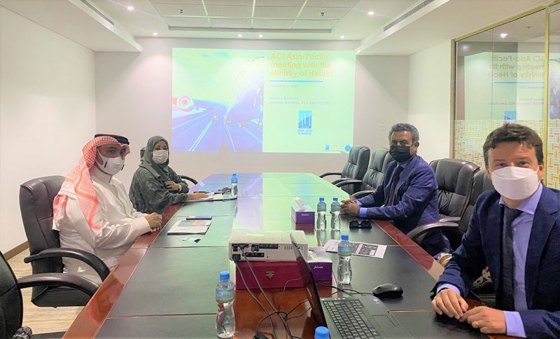 المدير العام للمجلس الدولي للمطارات يشيد بالجهود المبذولة في مطار البحرين الدولي خلال الجائحة