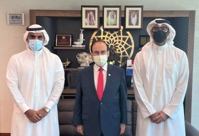ميرزا يستقبل مشاركين من البرنامج الوطني "لامع"