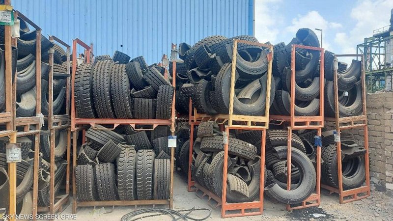 كيف أصبح تدوير "الكاوتش" في قرية مصرية دجاجة تبيض ذهبا؟