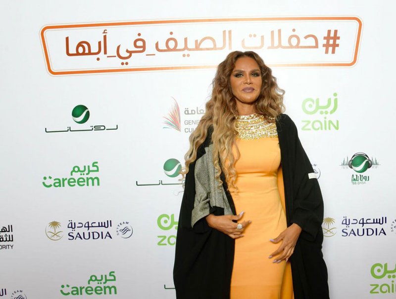 لماذا يتجاهلون الفنانة هند البحرينية؟