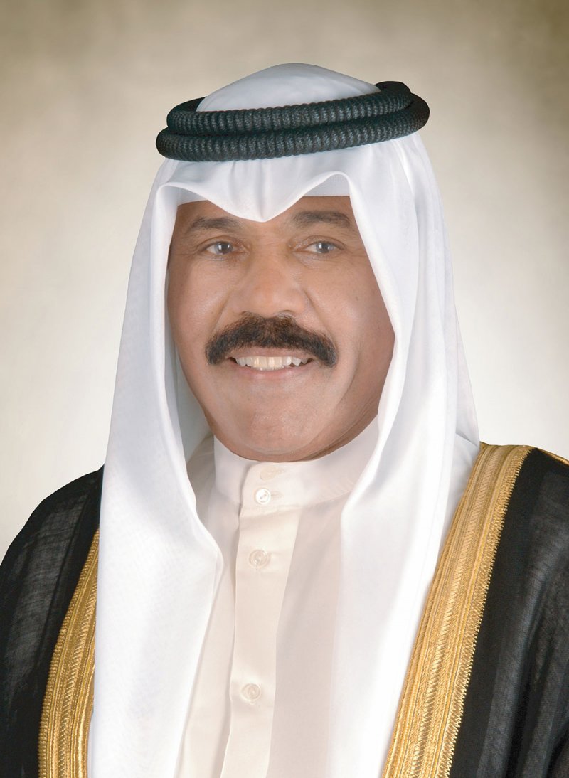 أمير الكويت يوكل بعض مهامه لولي العهد