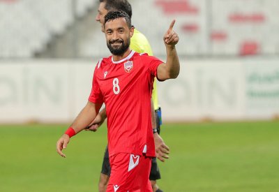 مرهون يقود الأحمر لتخطي قيرغزستان