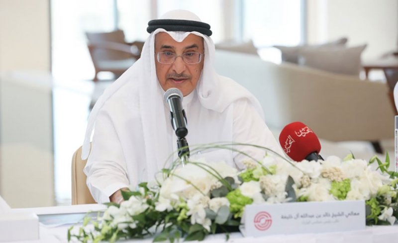 الشيخ خالد بن عبد الله: مشاريع البنية التحتية حظيت بدفعة قوية كمَّاً ونوعاً لمواكبة التطور العمراني المتسارع