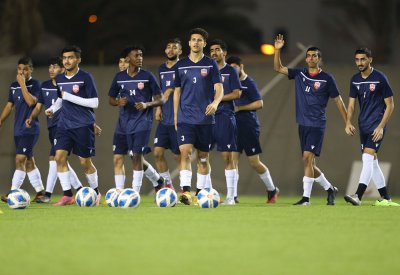 منتخب الشباب لكرة القدم يغادر إلى البصرة للمشاركة ببطولة غرب آسيا