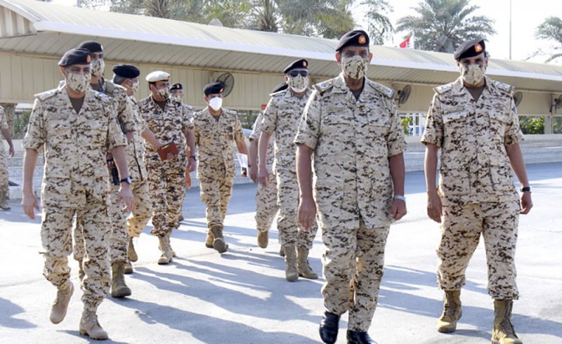 القائد العام يتفقد إحدى وحدات قوة دفاع البحرين‎‎