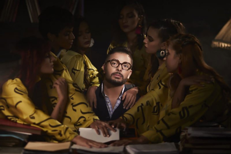حاتم عمور يطرح "مايستهلني" من ألبوم بلا حدود