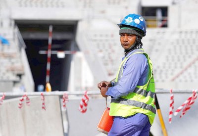 العمل الدولية: قطر تخفي الأعداد الحقيقية لوفيات العمال الأجانب