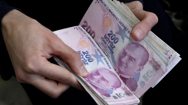 الليرة التركية تخسر 11.5% خلال أسبوع بعد أحدث خفض لأسعار الفائدة