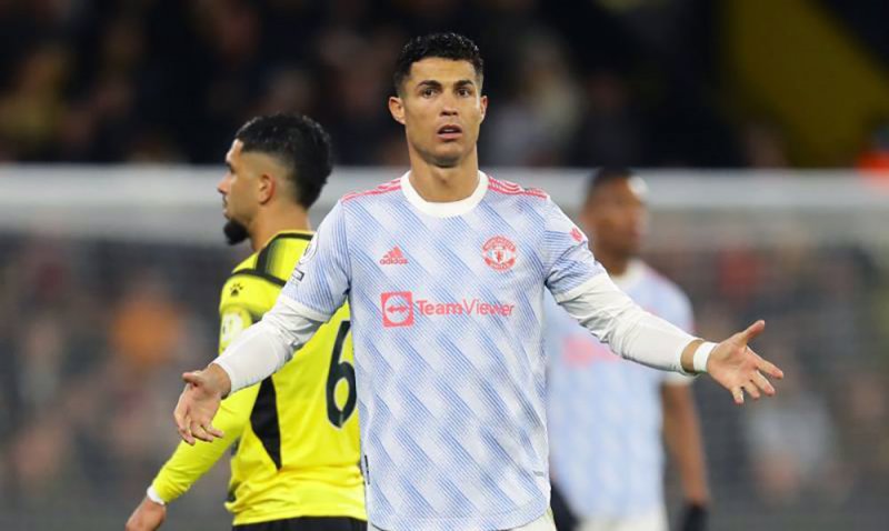 واتفورد يعمق جراح مانشستر يونايتد برباعية