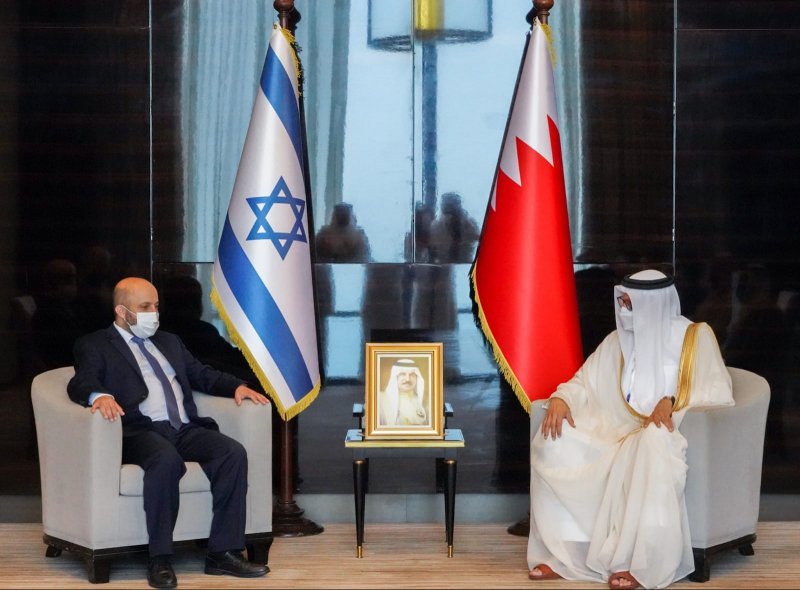 وزير الخارجية يجتمع مع مستشار الأمن القومي بدولة إسرائيل