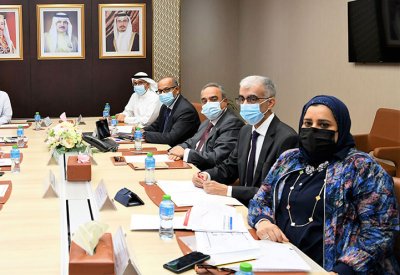 وزير الاشغال والبلديات يبحث احتياجات سادسة المحرق مع ممثلي الدائرة