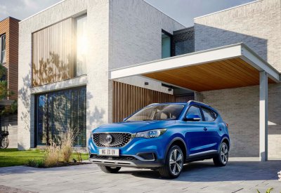 إم جي ZS EV: أول سيارة دفع رباعي كهربائية بالكامل متوفرة للطلب
