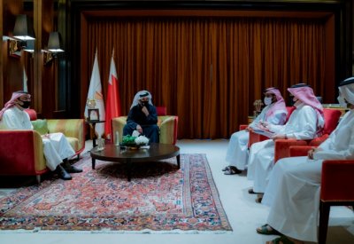 خالد بن حمد يستعرض مع الرئيس التنفيذي لهيئة المعلومات سبل تطوير المنظومة الرياضية