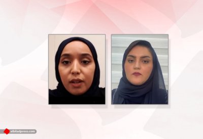 المجتمع البحريني لا يمانع سباحة المحجبات
